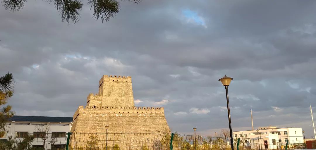 ceaeda13324a32cdbdf463a38be7d8b8 ceaeda13324a32cdbdf463a38be7d8b8.jpg